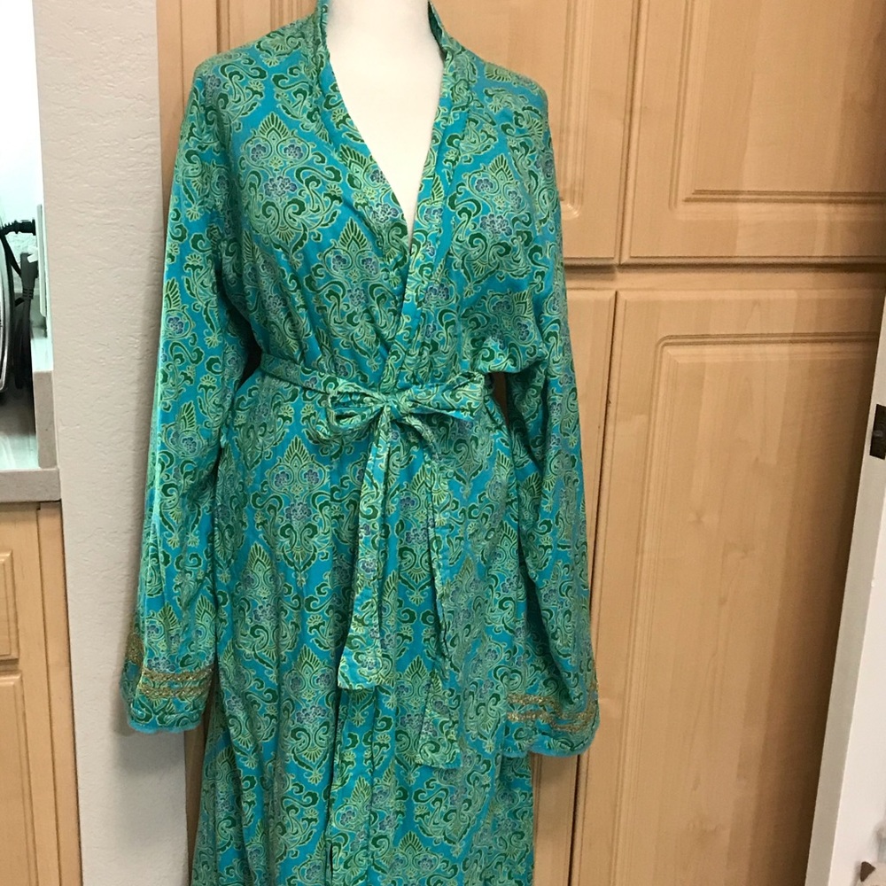Vintage Victoria Secrets luxury long robe med/lrg